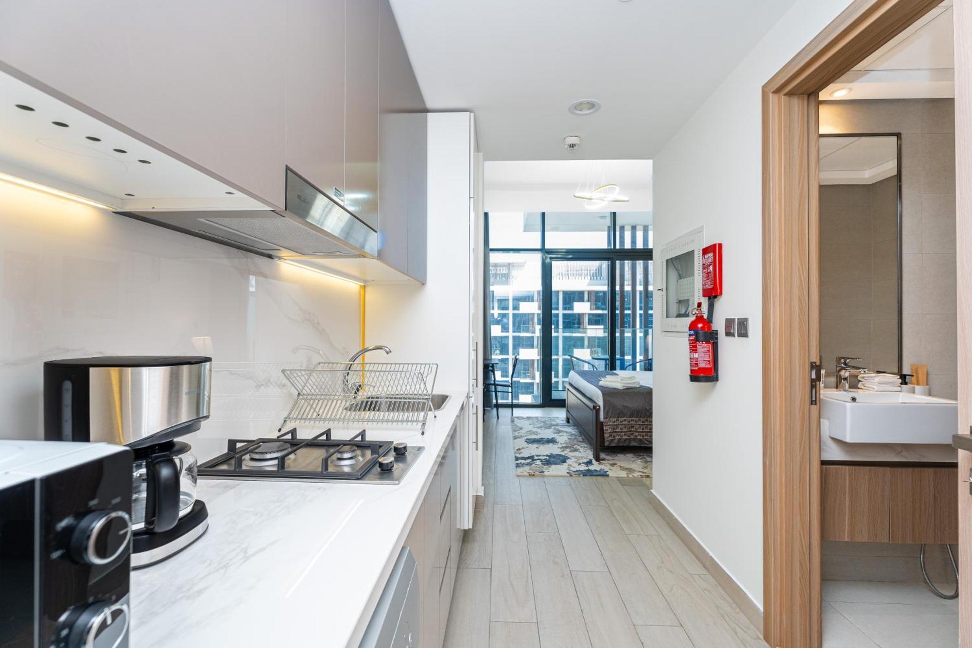 Escape24 Stylish Studio Azizi Riviera 8 Meydan One Dubai Ngoại thất bức ảnh